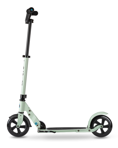 Micro Speed Deluxe scooter
