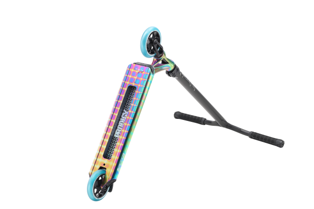 BLUNT PRODIGY S8 triku skrejritenis