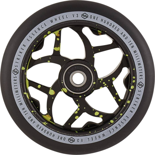 Striker Essence V3 Pro колесо Multicolor