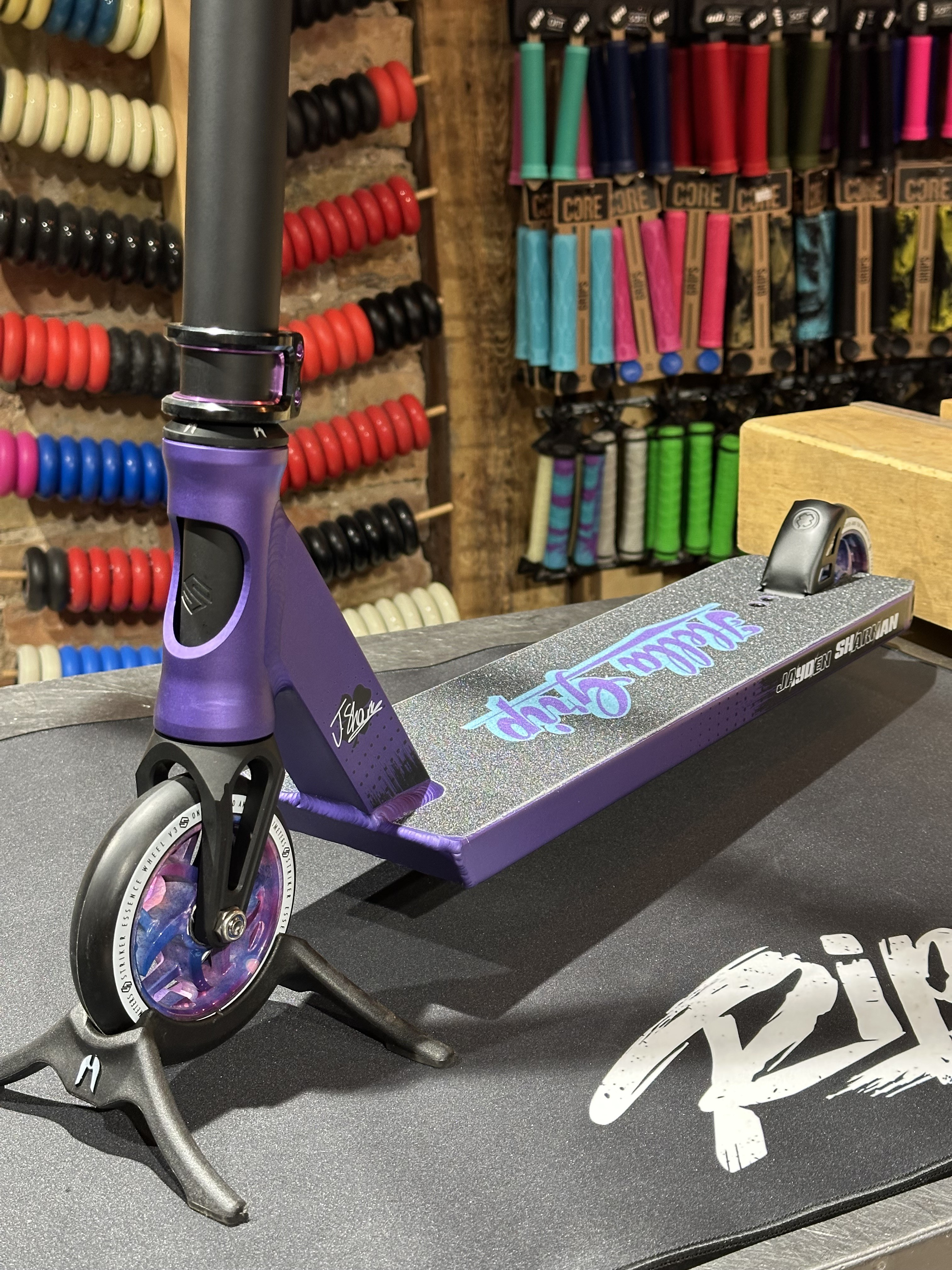 Lucky Jayden Sharman Custom Pro Scooter