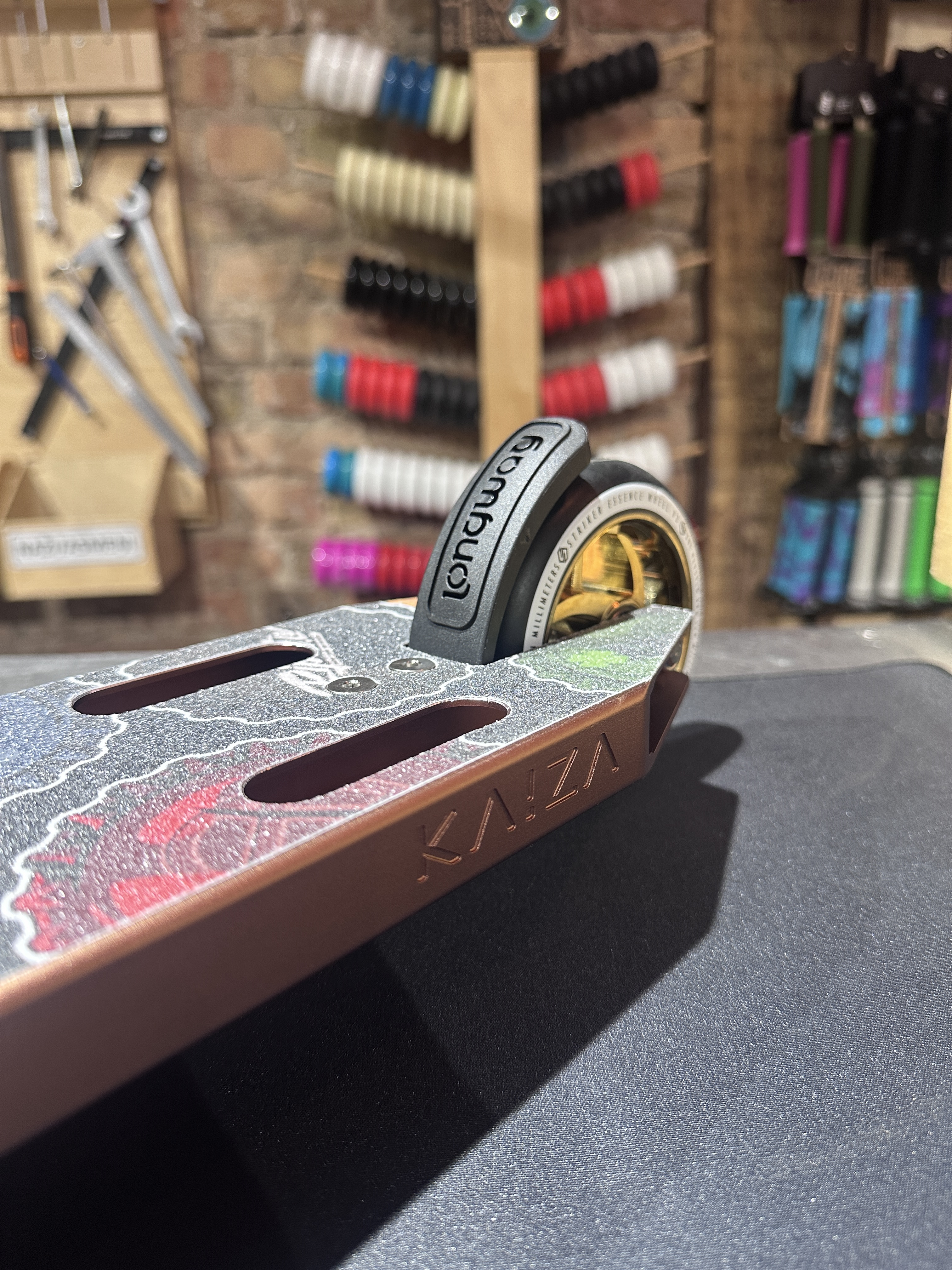 Longway Kaiza Custom Pro Scooter